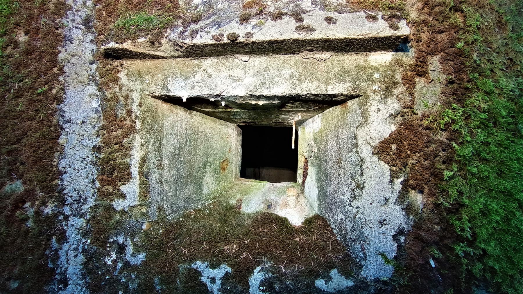 Ligne Maginot - FM77 - BETZENTHAL 4 - (Blockhaus pour arme infanterie) - Détail du créneau latéral 