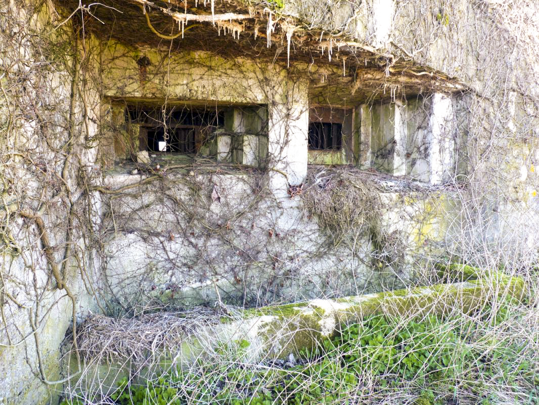 Ligne Maginot - A4 - OOST CAPPEL (Blockhaus pour canon) - Les trémies Pamart-Lemaigre et Condé équipant le blockhaus