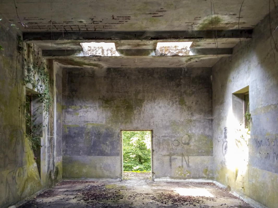 Ligne Maginot - FROESCHWILLER - (Dépôt de Munitions) - La salle de stockage