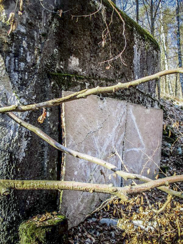 Ligne Maginot - TRAUTBACH EST - (Blockhaus pour arme infanterie) - Panneau de camouflage toujours en place