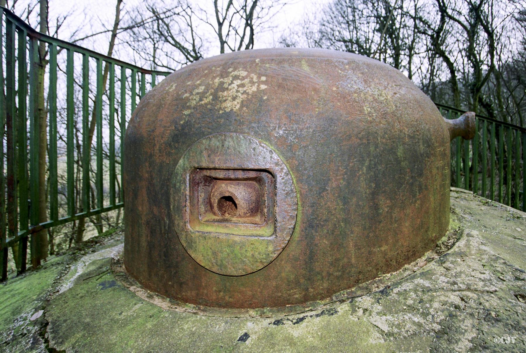 Ligne Maginot - A8 - PUDEFORT EST - (Casemate d'infanterie) - Cloche GFM type B