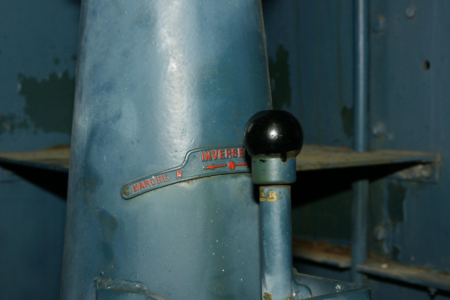 Ligne Maginot - BILLARD T 75 D - Loctracteur BILLARD T 75 D au Fort d'Uxegney (Vosges)