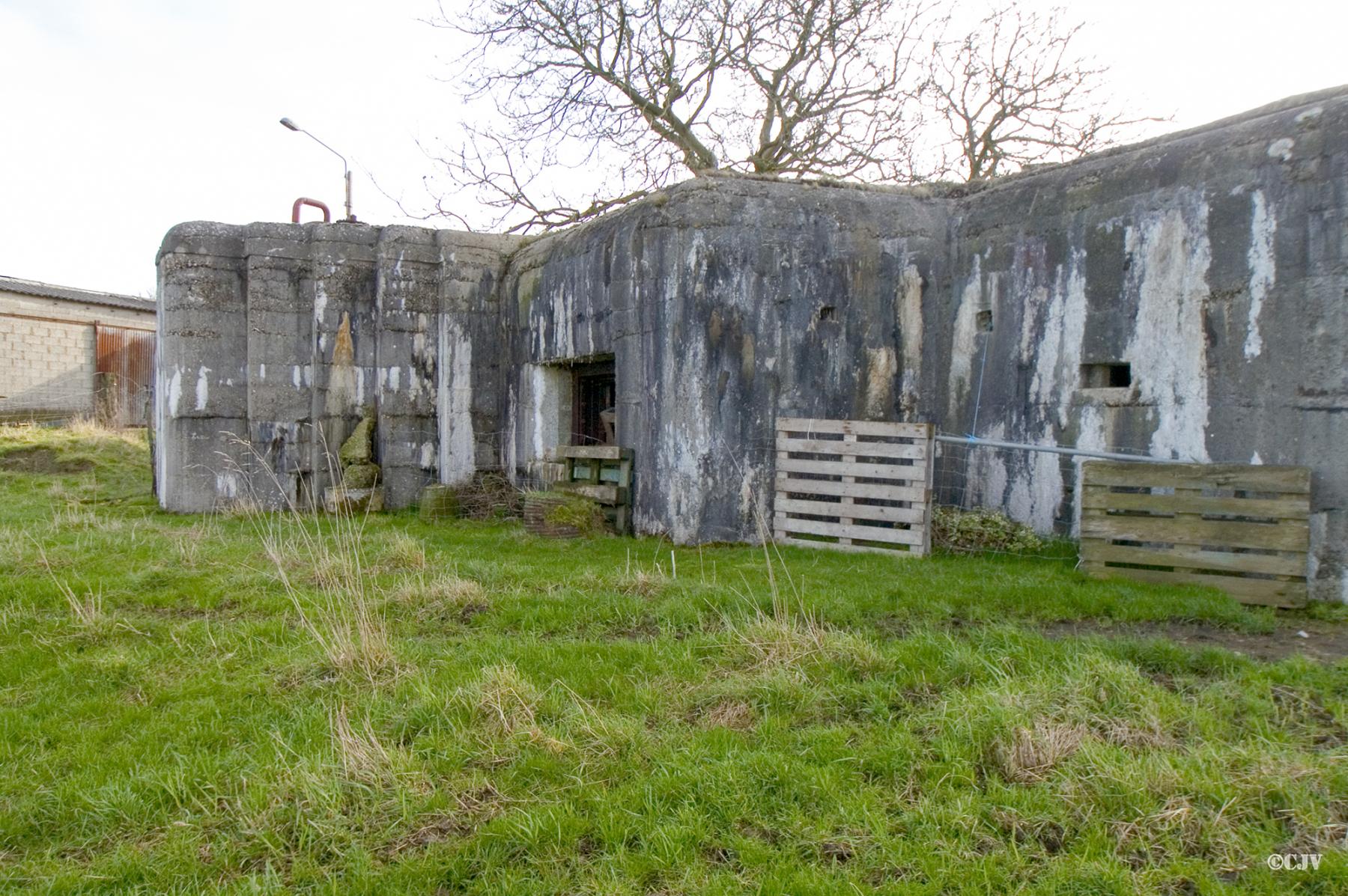 Ligne Maginot - BEF 666 - FERME DE QUENPOINNE - (Blockhaus pour canon) - 