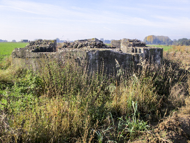 Ligne Maginot - BEF 578C - ERMITAGE EST - (Blockhaus pour arme infanterie) - 