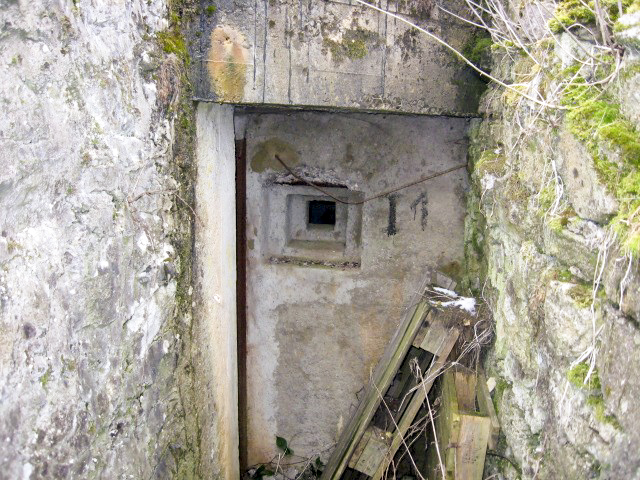 Ligne Maginot - MERRENBAND 1 - (Blockhaus pour arme infanterie) - L'entrée