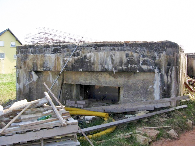 Ligne Maginot - SINGLING 8 - (Blockhaus pour canon) - Créneau pour canon