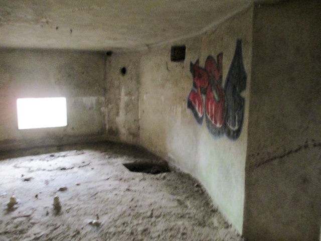 Ligne Maginot - A47 - PAON - (Blockhaus pour canon) - Intérieur du blockhaus.