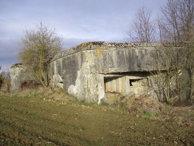 Ligne Maginot - A56 - LE LYS - (Blockhaus pour canon) - 