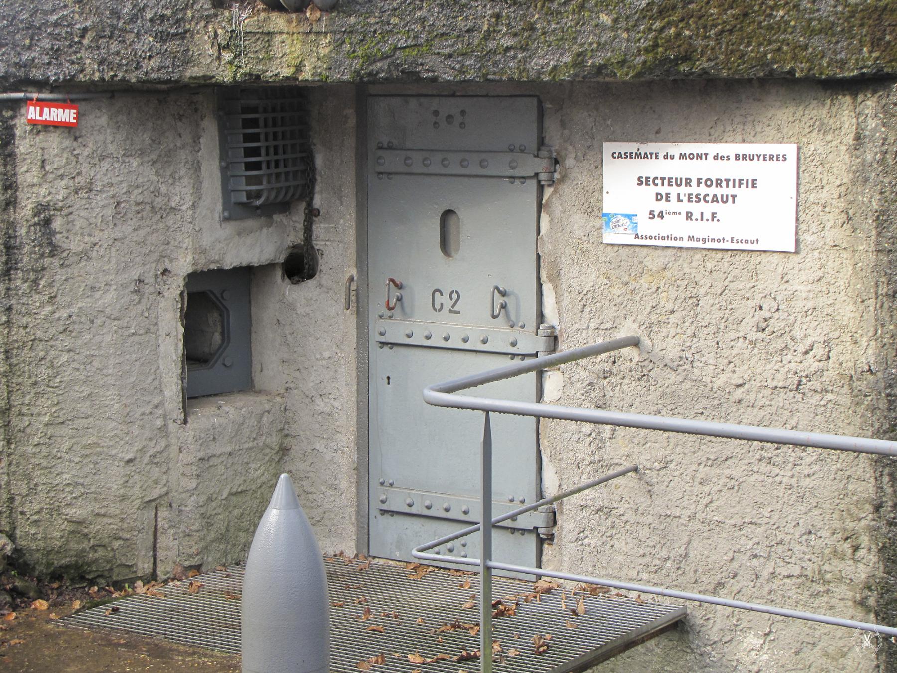 Ligne Maginot - CIMETIERE DU MONT DES BRUYERES - C2 - (Casemate d'infanterie) - 