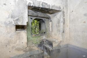 Ligne Maginot - B499 - PETITE AUNELLE - (Blockhaus pour canon) - Créneau de défense rapprochée