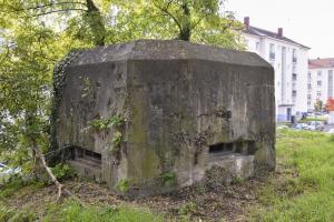 Ligne Maginot - HUNINGUE - (Blockhaus pour arme infanterie) - Créneau Est et Nord