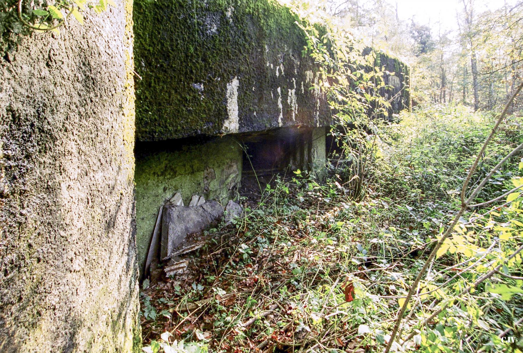 Ligne Maginot - LIEVRE OUEST - C7 - (Casemate d'infanterie) - 