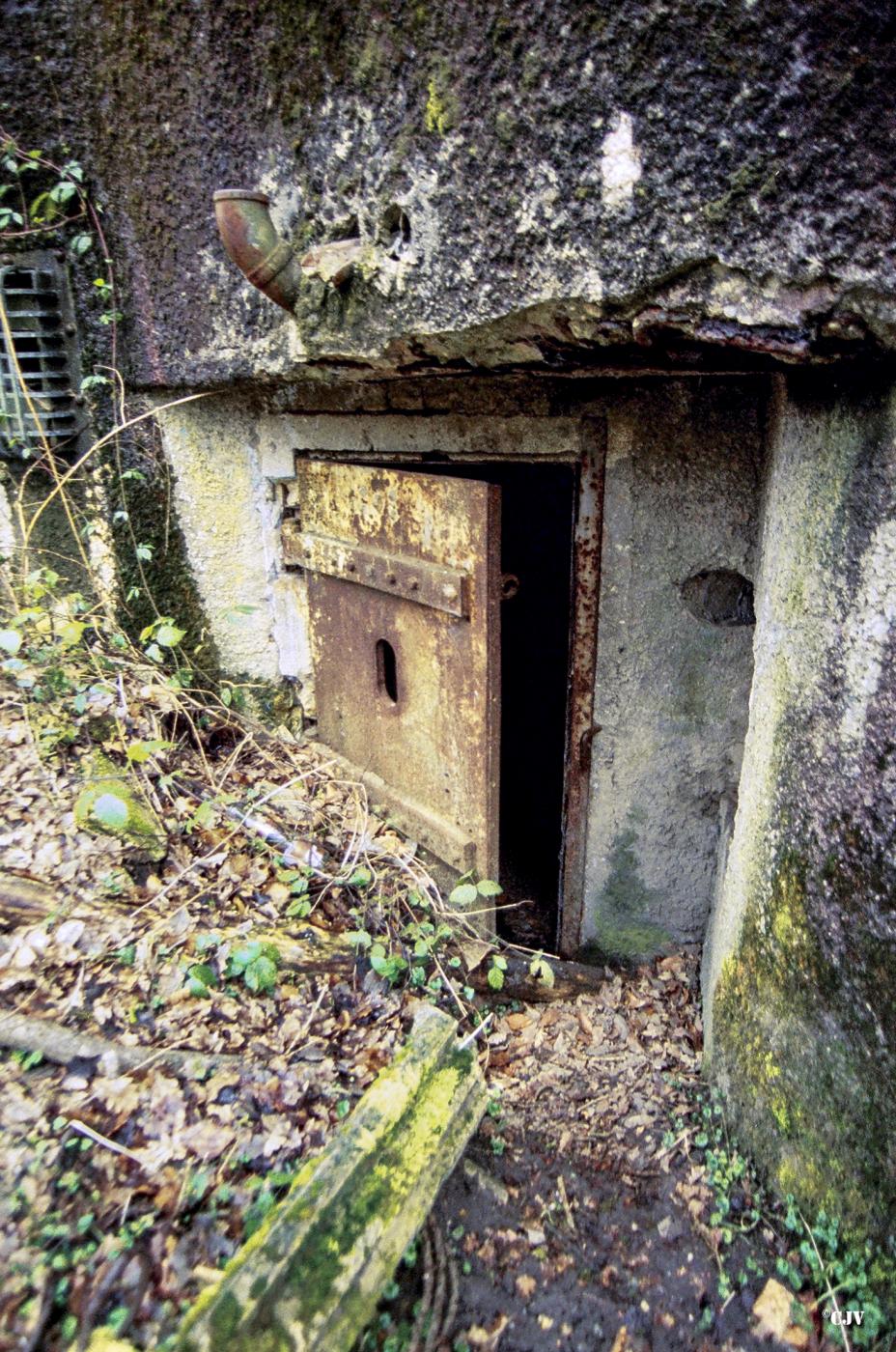 Ligne Maginot - LIEVRE OUEST - C7 - (Casemate d'infanterie) - 