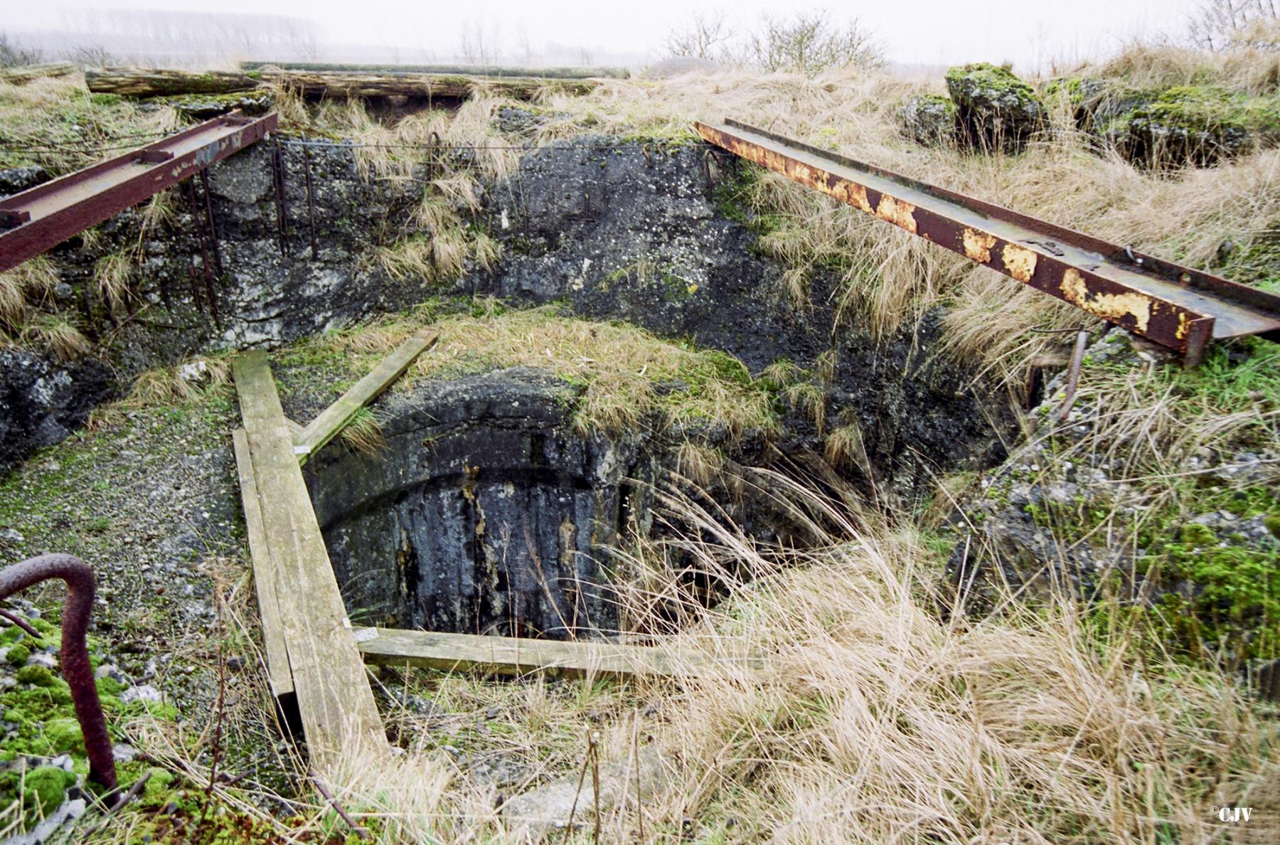 Ligne Maginot - TALANDIER - C13 - (Casemate d'infanterie - double) - L'emplacement de la tourelle AM