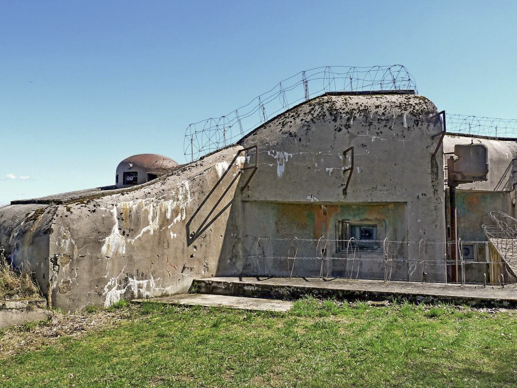 Ligne Maginot - EINSELING - A36 - (Ouvrage d'infanterie) - Vue sur la chambre de tir JM/47 et la cloche JM