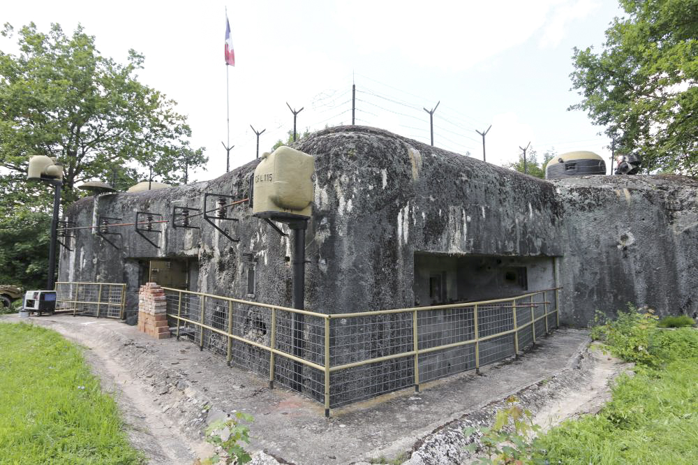 Ligne Maginot - WITTRING - (Casemate d'infanterie) - 