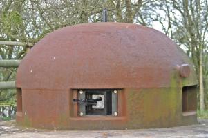 Ligne Maginot - Cloche GFM type A - Cloche avec le FM 24-29 et le périscope F1 en position