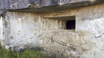 Ligne Maginot - AB28 - (Blockhaus pour canon) - Créneau mitrailleuse