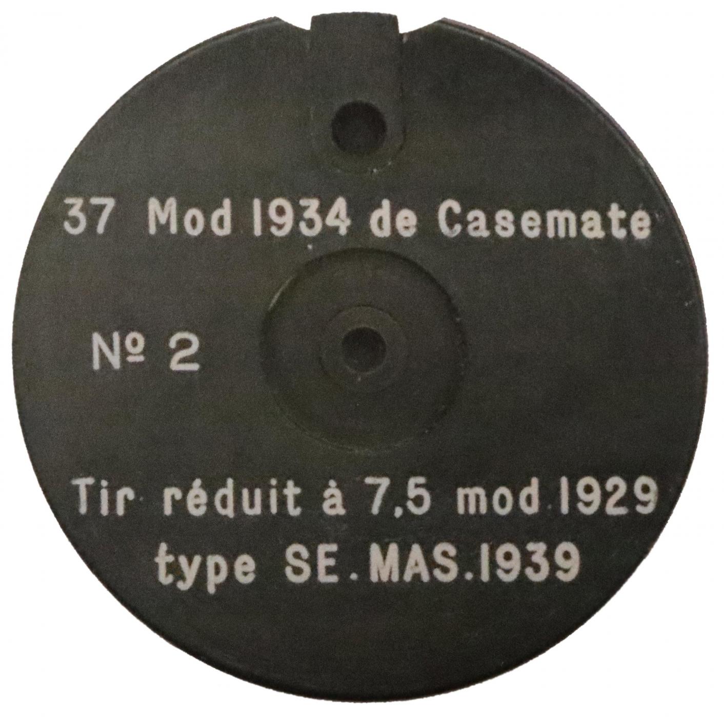 Ligne Maginot - Munition de 37 mm - Cartouche de 37mm mle de tir réduit
Culot marqué de la désignation du spécimen N°=2 - Type du Service des Etudes de la MAS Mle 1936.