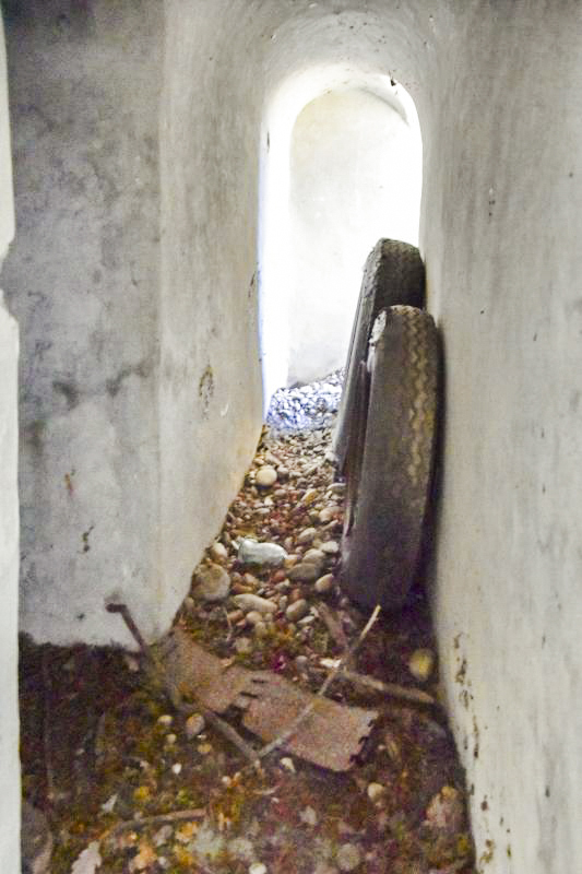 Ligne Maginot - ECLUSE D'HIRTZFELDEN NORD - (Blockhaus pour arme infanterie) - Couloir entre les entrées