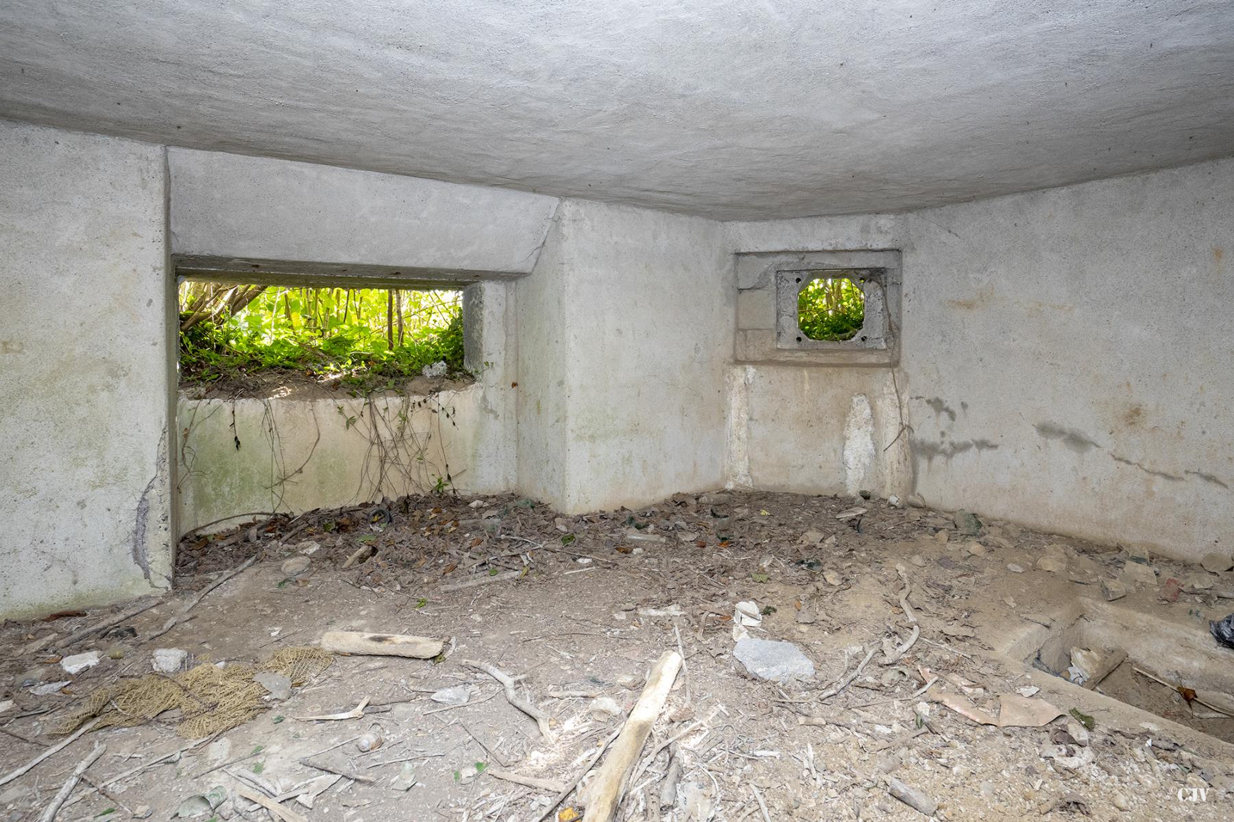 Ligne Maginot - B528 - BOIS DE LA FERRIERE NORD - (Blockhaus pour canon) - L'intérieur