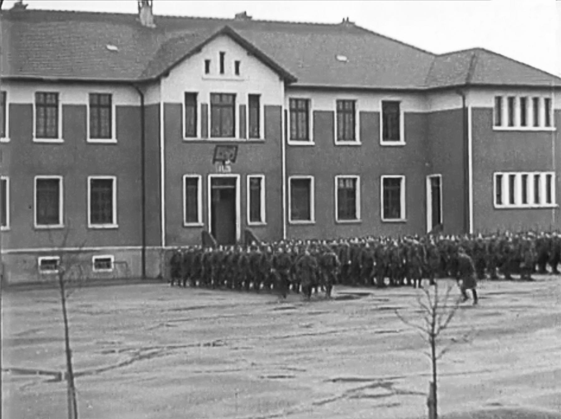 Ligne Maginot - ANGEVILLERS (CAMP) - (Camp de sureté) - Bâtiment troupe