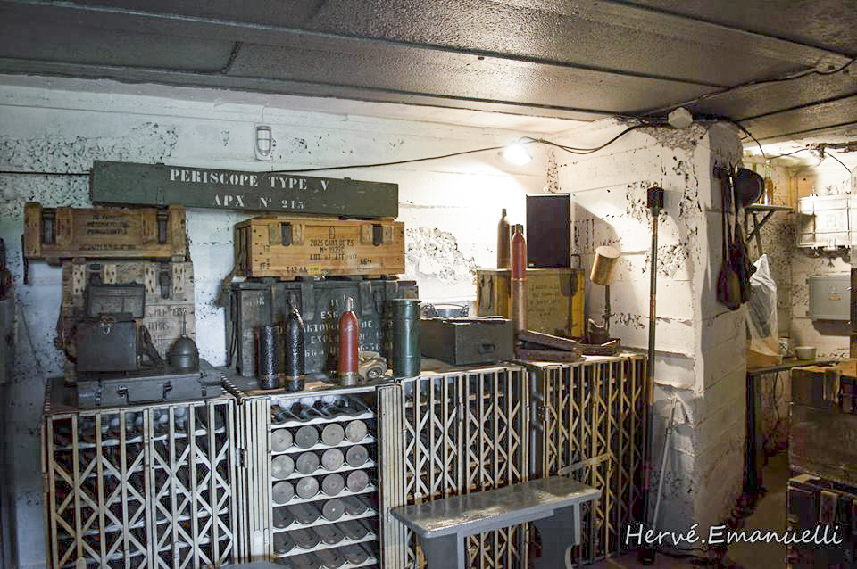 Ligne Maginot - AC1B - MC22 - LA COSTAUDE - (Casemate d'artillerie) - Chambre de tir
Stockage des munitions