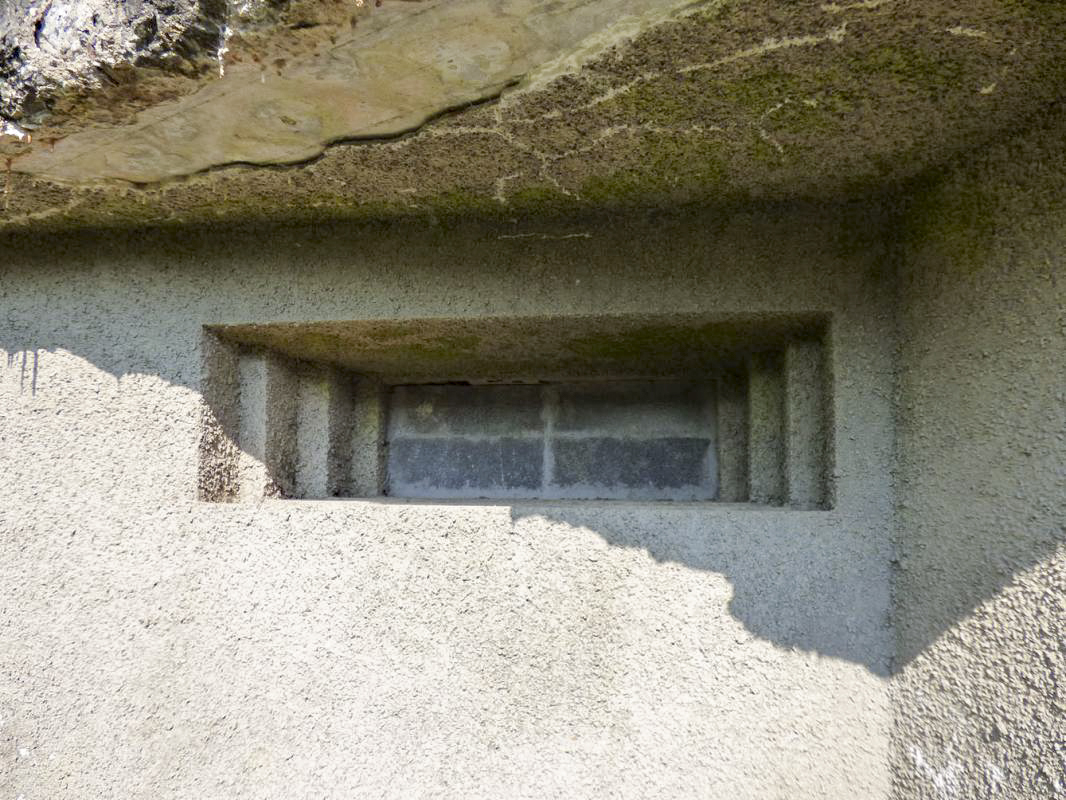 Ligne Maginot - A109 - ROUTE D'EPPE-SAUVAGE - (Casemate d'infanterie - double) - Les créneaux sont obturés