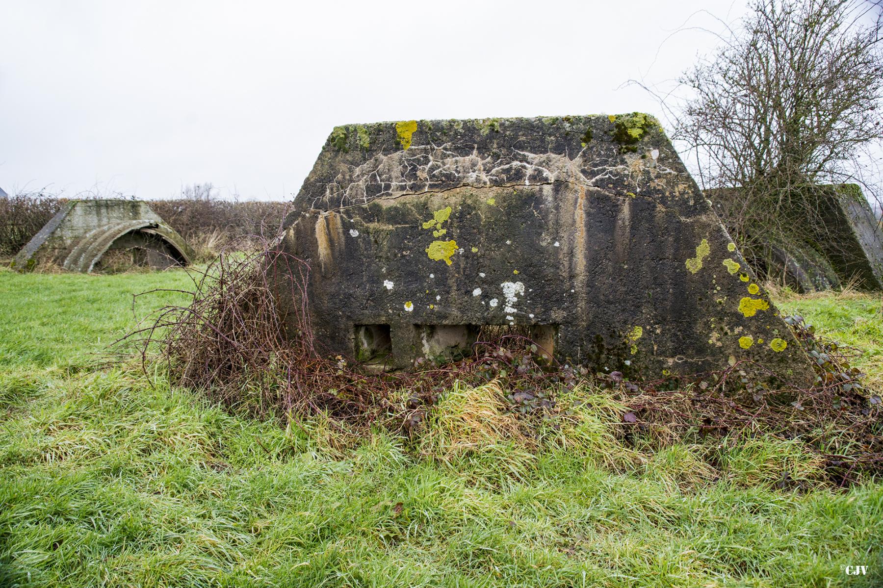 Ligne Maginot - B697 - BOUT D'EN-HAUT NORD - (Blockhaus pour arme infanterie) - 