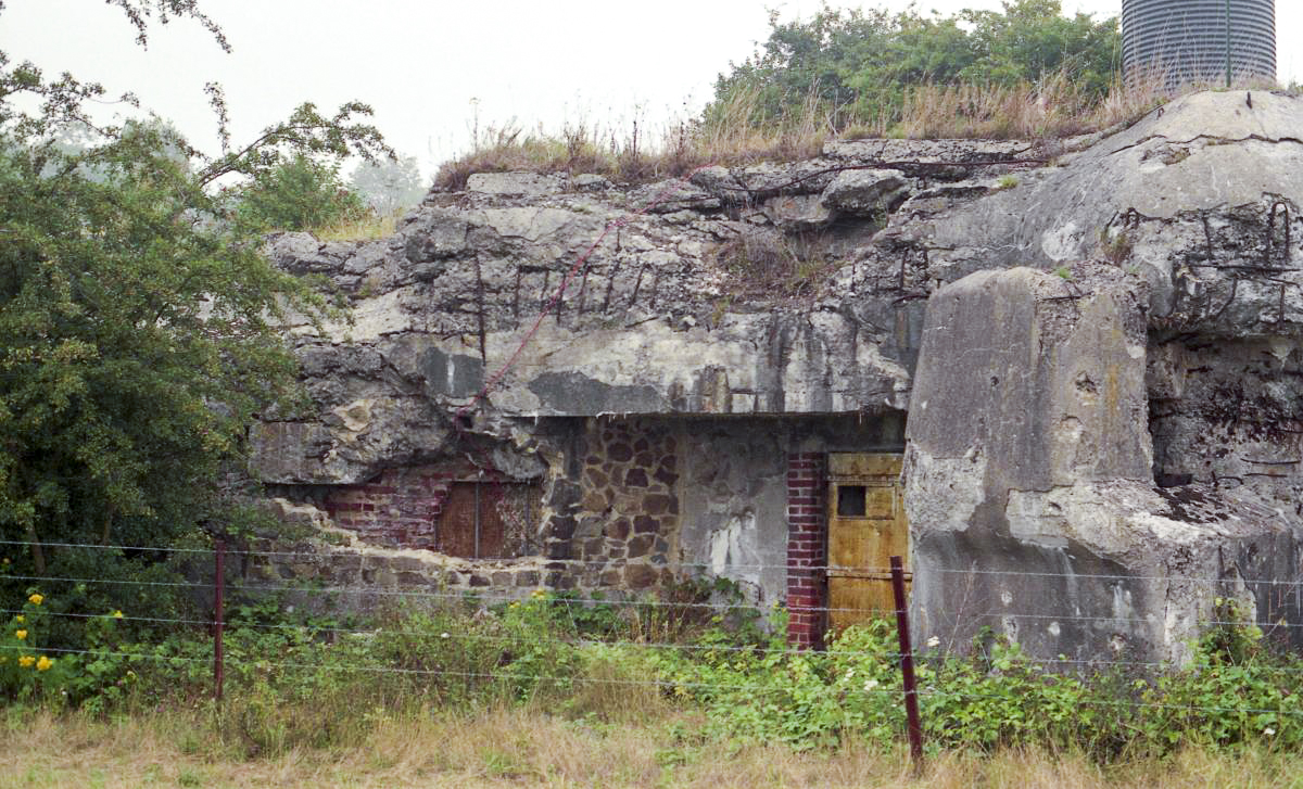 Ligne Maginot - OSTERGNIES - C39 - (Casemate d'infanterie) - 