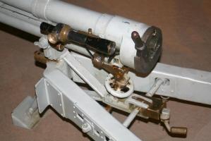 Ligne Maginot - canon de 37 mm mle 1916 TR - Vue en gros plan du canon exposé au musée de l'artillerie à Draguignan