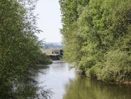 Ligne Maginot - A90 - BREVILLY A - (Blockhaus lourd type STG / STG-FCR - Simple) - Vue prise depuis  le pont voisin