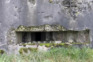 Ligne Maginot - TIERGARTEN 5 - (Blockhaus pour arme infanterie) - Créneau mitrailleuse