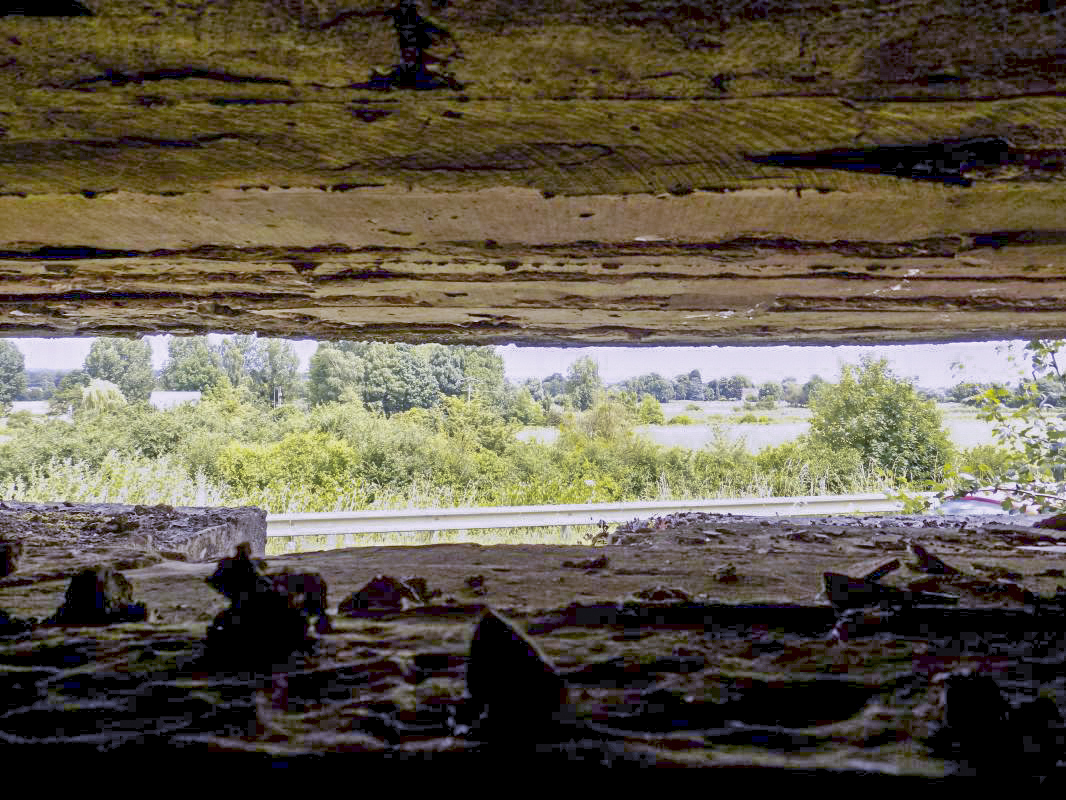 Ligne Maginot - 107 - LONGUES ORGIERES - (Blockhaus lourd type STG / STG-FCR - Double) - Vue du créneau observation vers le nord-est.