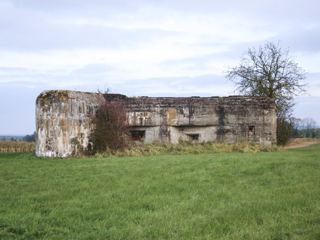 Ligne Maginot - CEZF-27  - LA HALLE SOUS LES COTES - (Casemate d'infanterie - double) - Face nord ouest