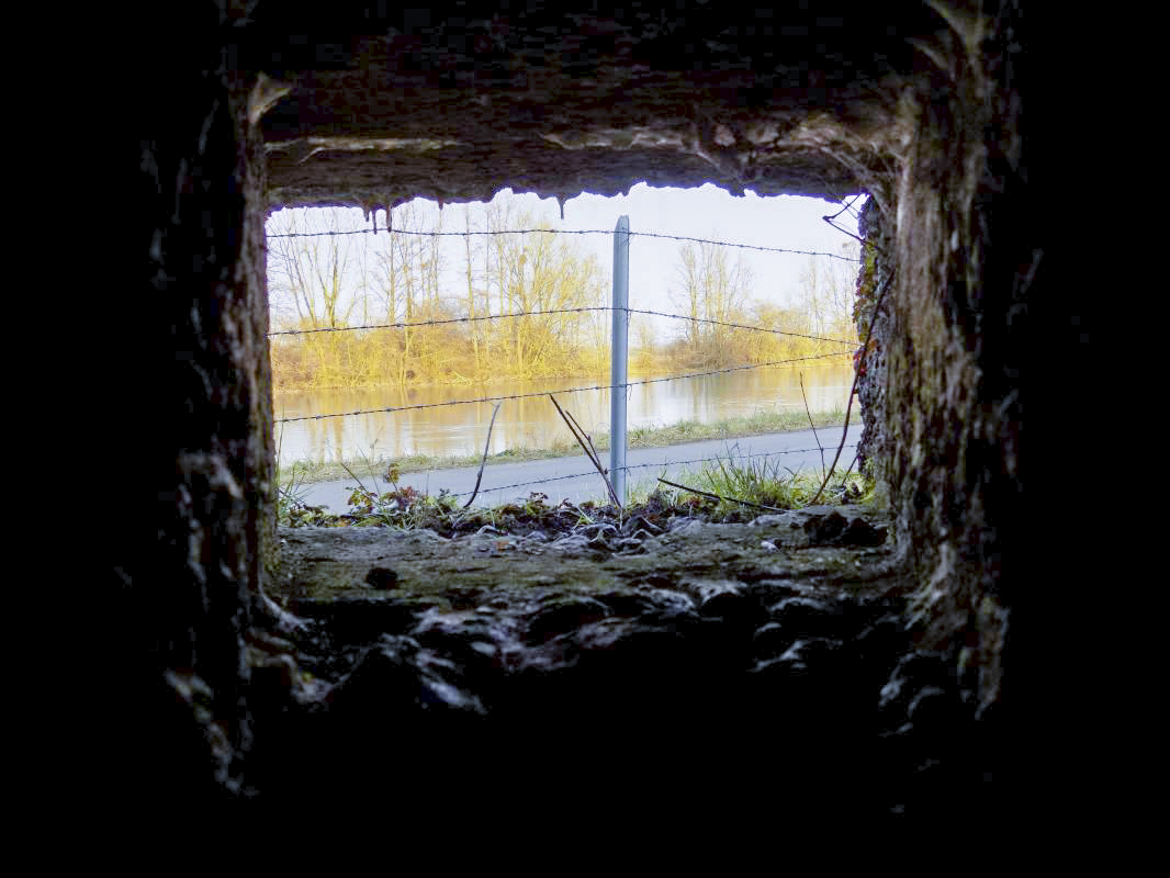 Ligne Maginot - 14 - PRE AUX PIERRES NORD - (Blockhaus pour arme infanterie) - Vue créneau Hotchkiss