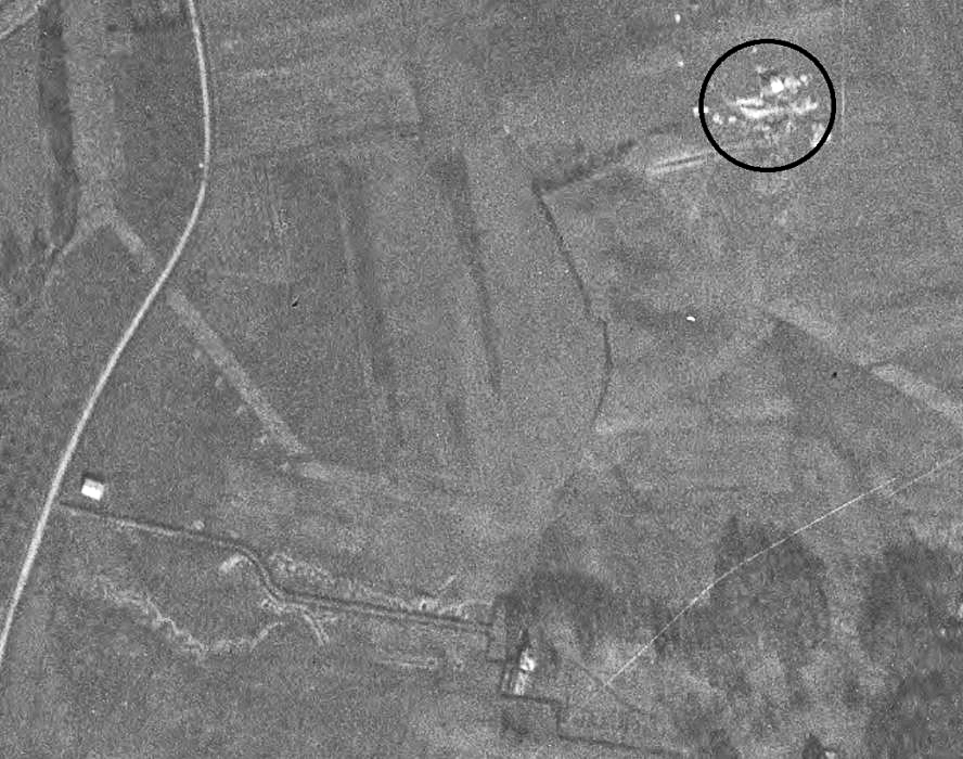 Ligne Maginot - 104 - SEDAN SUD - (Blockhaus lourd type STG / STG-FCR - Double) - Le blockhaus en Mars 1940.
Les fouilles sont en cours.