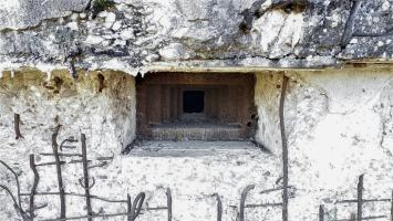 Ligne Maginot - R117 - REMERING - (Blockhaus pour arme infanterie) - Créneau frontal équipé d'une trémie 1939/1940