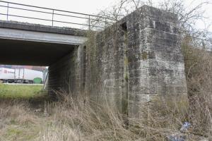 Ligne Maginot - HERBITZHEIM VOIE FERRéE CENTRE - (Inondation défensive) - Mur droite