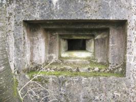 Ligne Maginot - DIEDING 1  (AVANT POSTE) - (Blockhaus pour arme infanterie) - Créneau FM