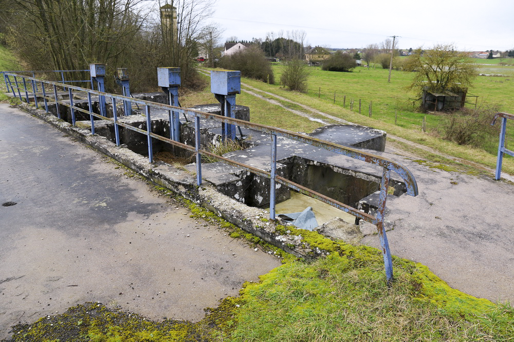 Ligne Maginot - DIGUE DE SARRALBE (VANNES DE VIDANGE) - (Inondation défensive) - Vannes de vidange