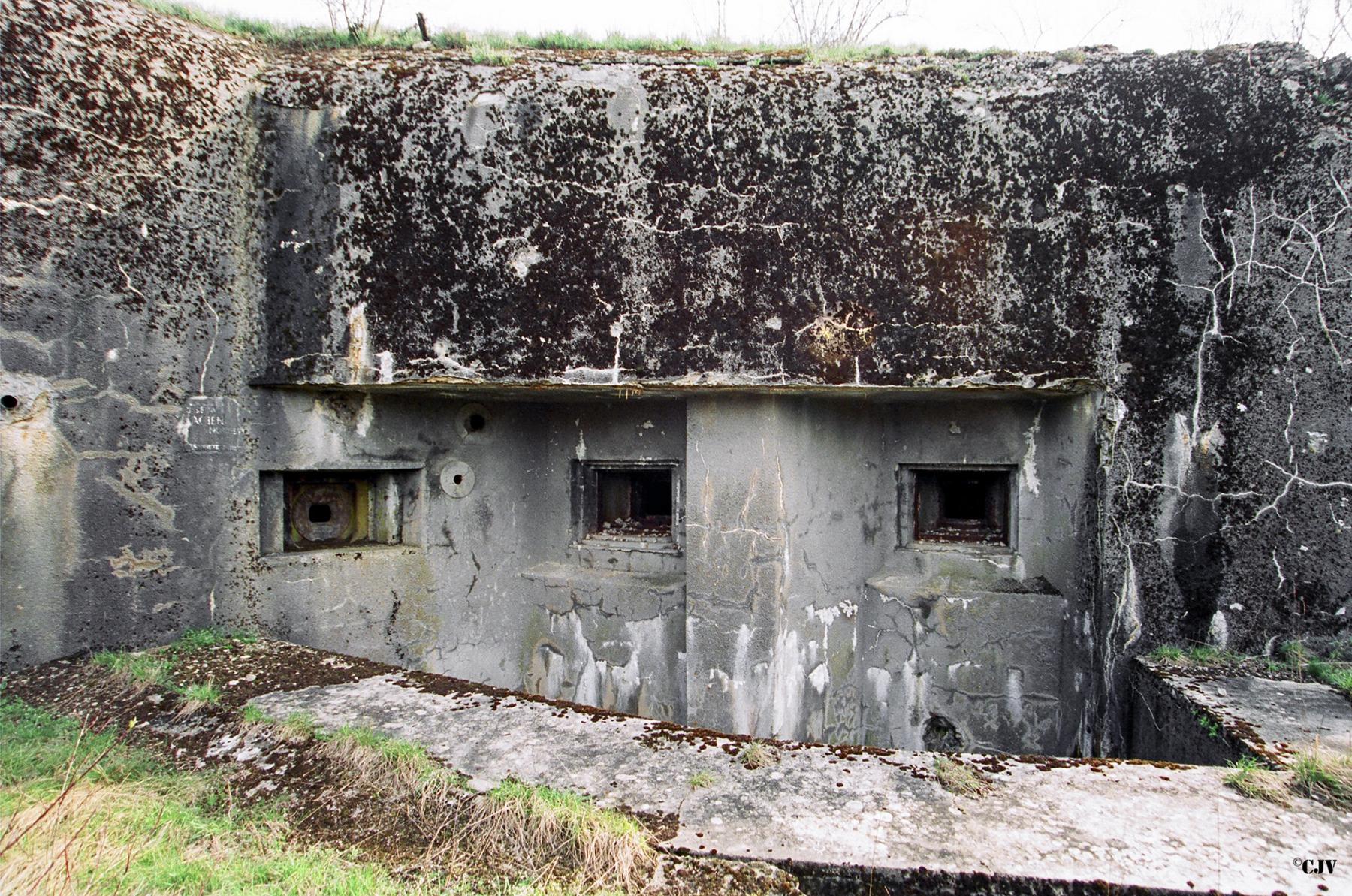 Ligne Maginot - ACHEN NORD EST - (Casemate d'infanterie - double) - 