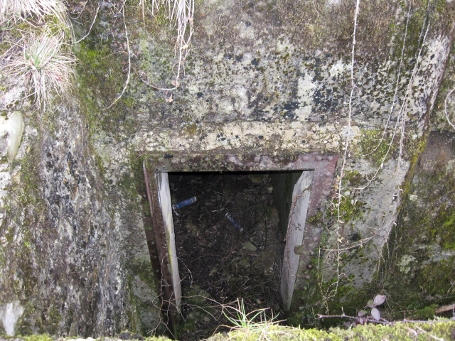 Ligne Maginot - DIEDING 1  (AVANT POSTE) - (Blockhaus pour arme infanterie) - L'entrée