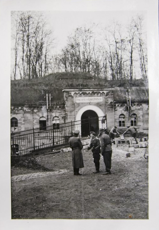 Ligne Maginot - FORT PETAIN  FRERE (172° RIF) - (PC de Sous-Secteur) - 