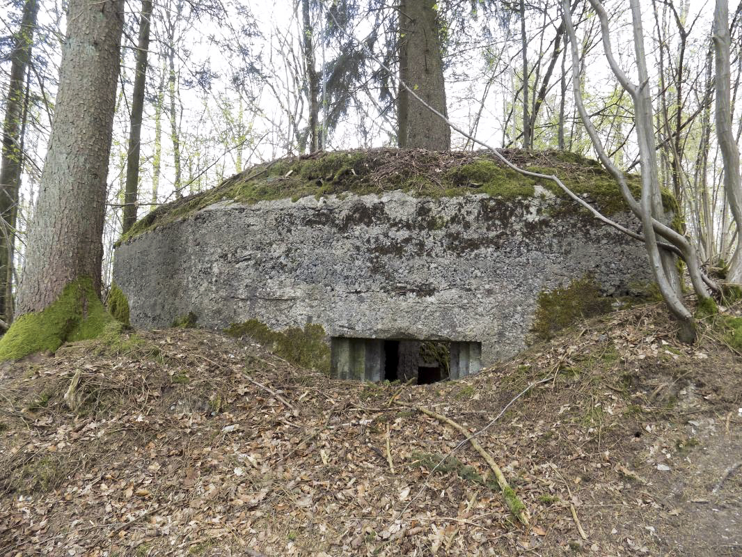 Ligne Maginot - BA104 - ROUTE DE REVIN 1 - (Blockhaus pour canon) - Face frontale créneau gauche AC