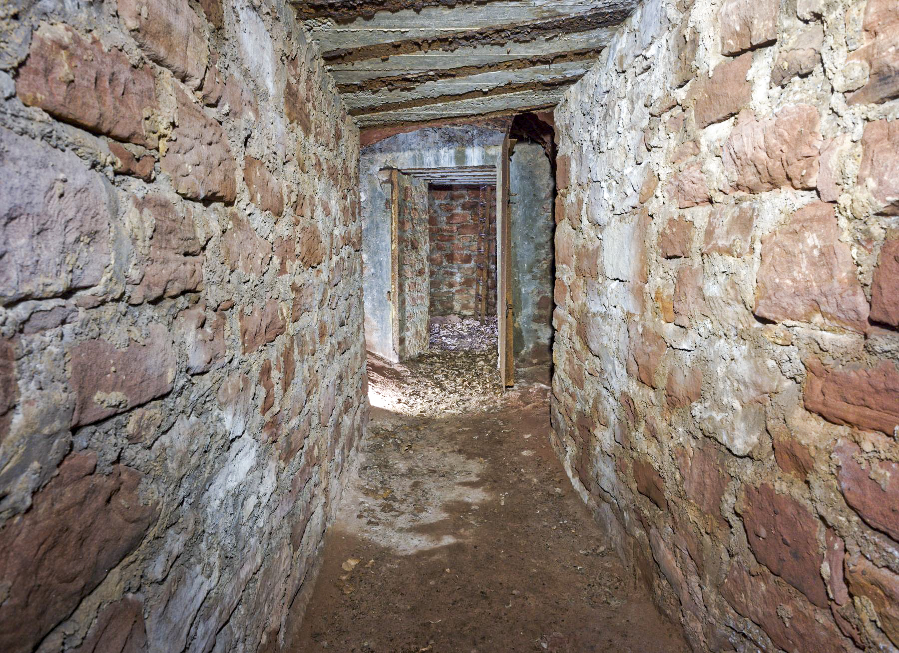 Ligne Maginot - BIESENBERG - OBS AVANCé - (Observatoire d'artillerie) - Couloir vers l’observatoire