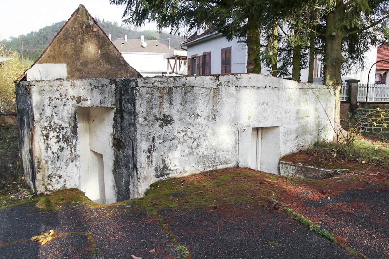 Ligne Maginot - LEMBACH 2 (AVANT POSTE) - (Blockhaus pour canon) - 