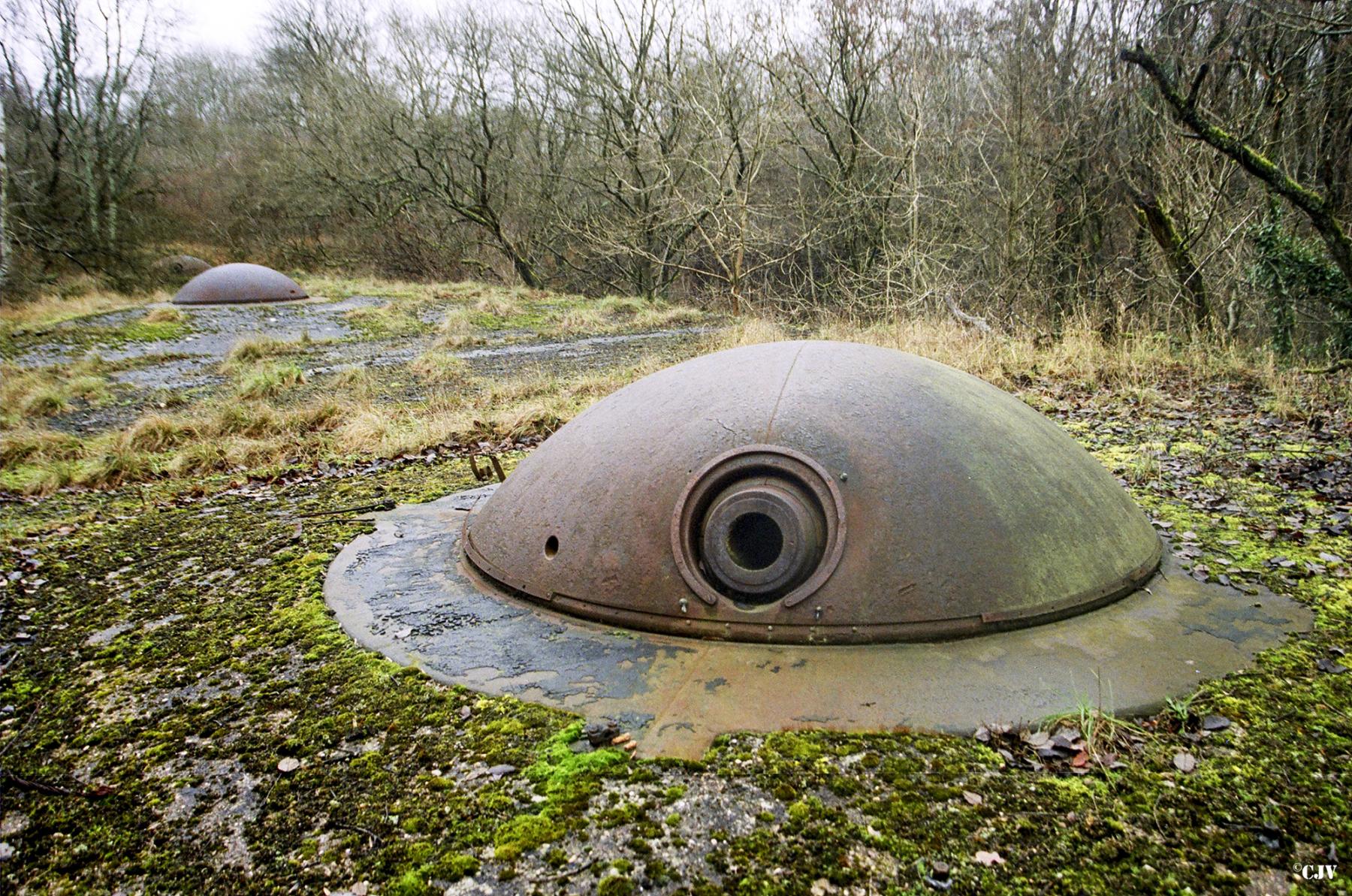Ligne Maginot - FORT JEANNE D'ARC (3° ARMEE) - (PC de Région Fortifiée) - Batterie droite pour obusiers de 15 cm