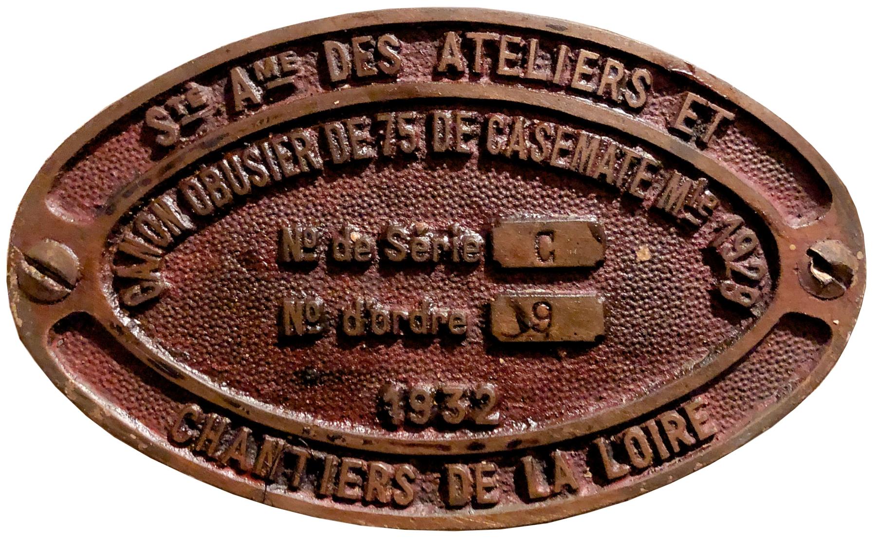 Ligne Maginot - Canon-obusier de 75 mm modèle 1929 - Ouvrage du Hackenberg
Plaque constructeur 