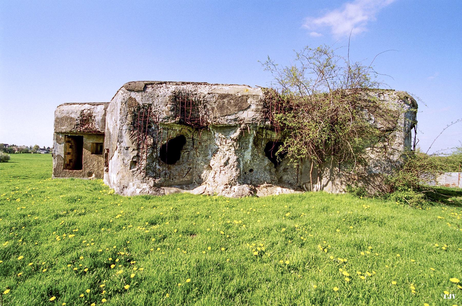 Ligne Maginot - A114 - L'ALOUETTE - (Casemate d'infanterie - Double) - 